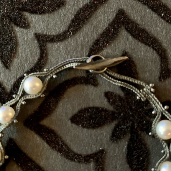 Holiday SALE - 🎄🎄🎄🎄Ten Thousand Things Scallop Silver/Pearl Bracelet - Picture 7 of 9